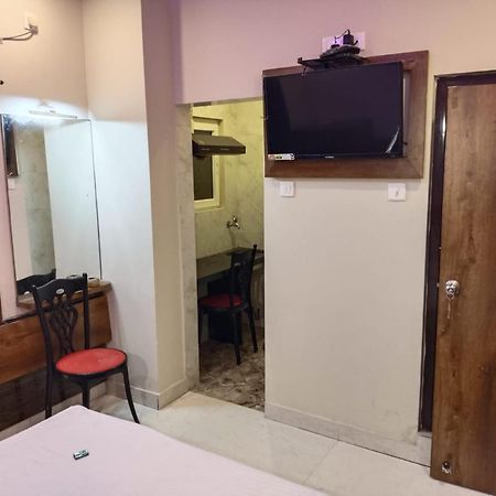 Hotel Greenland Luxury Puri Esterno foto