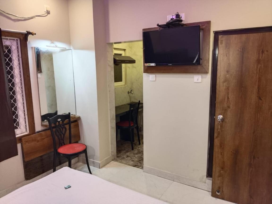 Hotel Greenland Luxury Puri Esterno foto