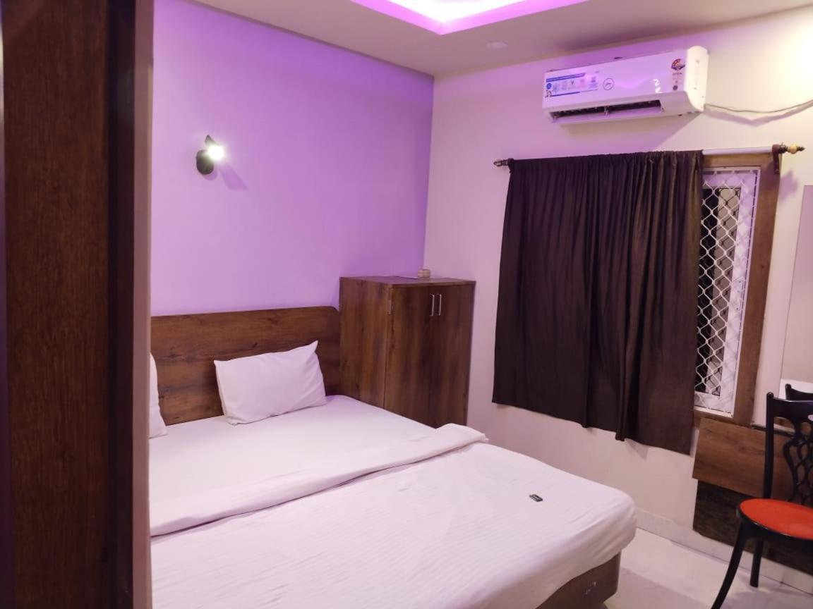 Hotel Greenland Luxury Puri Esterno foto