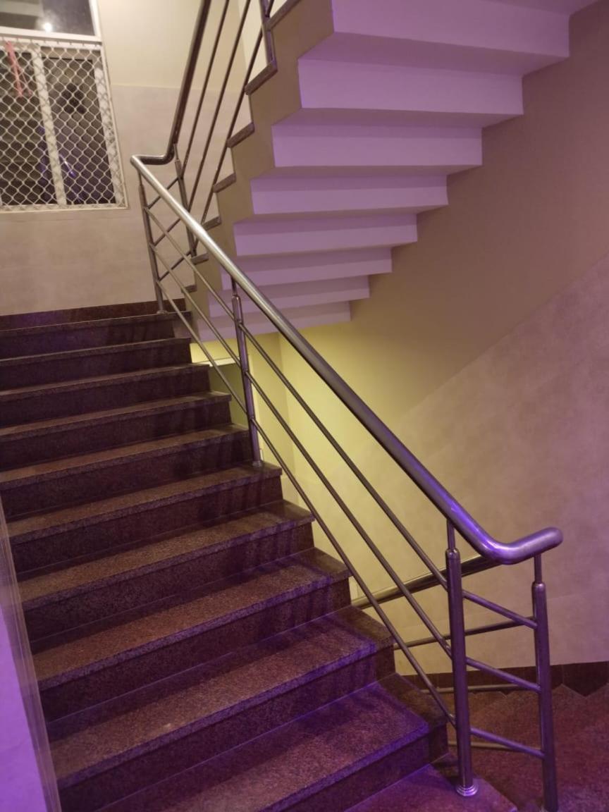 Hotel Greenland Luxury Puri Esterno foto
